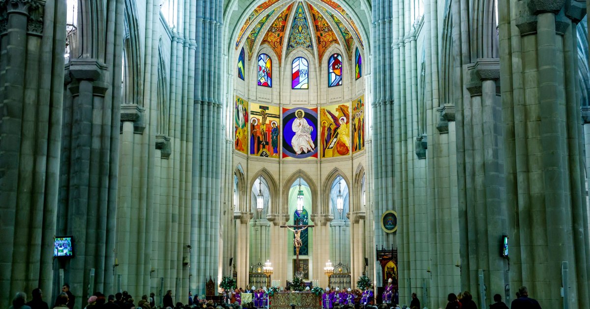 Misa funeral en la Catedral de la Almudena en memoria de las víctimas