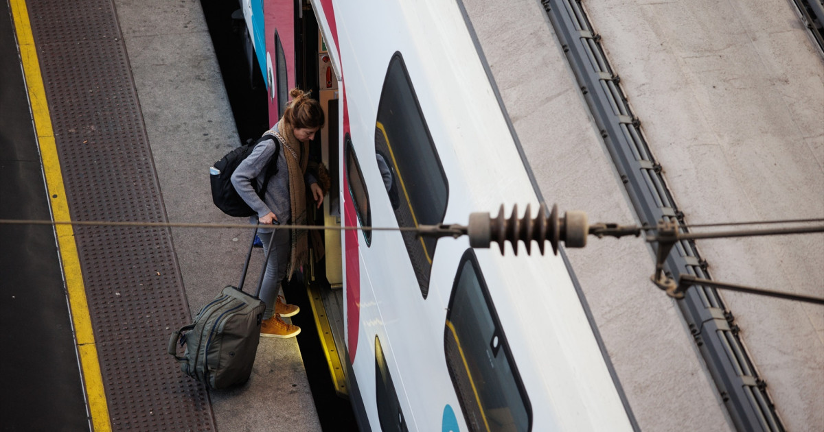 Renfe Pondr Este Jueves A La Venta Billetes Para Viajar A Galicia Por