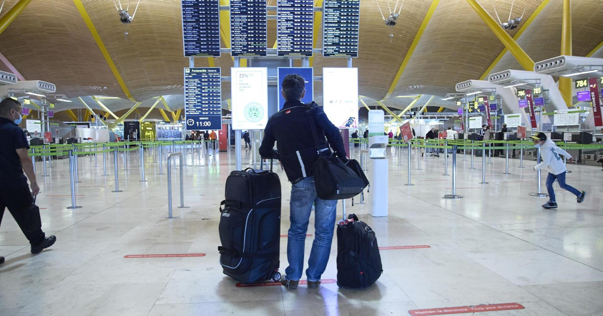 rociar Deducir Oferta de trabajo Puede una aerolínea cobrarte por el equipaje de mano?