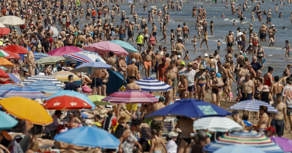 Una Nueva Ola De Calor La Tercera Del Verano Azotará España La Semana