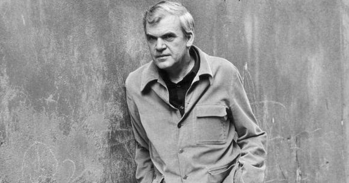 Cinco obras imprescindibles de Milan Kundera