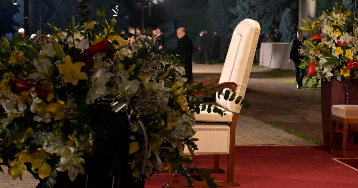 El Papa Renuncia A Presidir Un Espectacular Vía Crucis Para Cuidar Su Salud